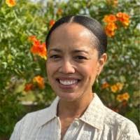 Alisha Aldridge's Instagram, Twitter & Facebook