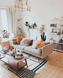 Básicamente, la vivienda se adapta a la naturaleza y tienen especial importancia el uso de elementos materiales naturales. Mid Century En Diseno De Interiores Kybaliondeco Com