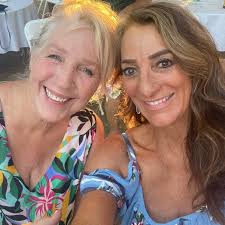 Nancy Chauncey (@spraytannan) • Instagram photos and videos