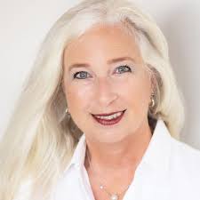 Rhonda Callahan's Instagram, Twitter & Facebook