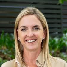 Amanda Barwick's Instagram, Twitter & Facebook