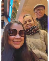 Juliana, Bernadete e Joaquim Guedes, viajando por Paris, Londres e Outros  lugares, de férias!!! Delicia, curtam o frio e estas belezas!!!