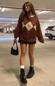 Come through 🙏💜🌱 unisex genderless sustainable streetwear urban street style brown loungewesr casual sweatshirt sweatpant matching set. Aesthetic Girl Brown Outfit Fasioninspiration Yasmina812 Vsco