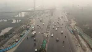 National capital territory of delhi, india, 28.64°n 77.22°e, 212m asl. Delhi At 11 7 Degrees Celsius Records Lowest Minimum Temperature For April In Nearly 12 Years India News Zee News