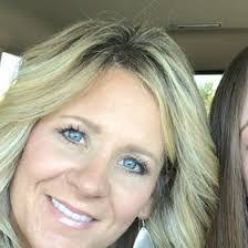 Nicole Cason's Instagram, Twitter & Facebook