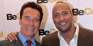 10 People Dwayne Johnson Is Still Close Friends With (& 5 He Doesn't Talk  To Anymore)