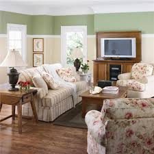 It is crucial to know when to properly use small living room decors to compliment the given space. 23 Small Living Room Country Decorating Ideas Interior Design Inspirations