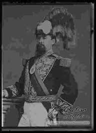 Reprodución de medio cuerpo de José Manuel Pando con ropa de Militar,  Presidente de Bolivia del 25 de octubre de 1899 al 14 de agosto de 1904