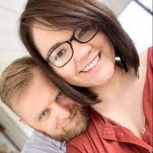 Kasey Crabtree's Instagram, Twitter & Facebook