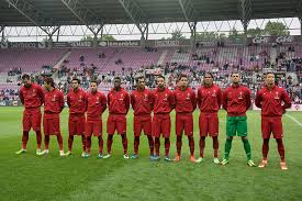 The players are back out onto the pitch. File Portugal Football Team Croatia Vs Portugal 10th June 2013 Jpg Wikimedia Commons
