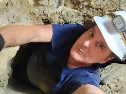 Exploring Mitchell's Cave near Sprakers, NY