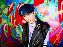 Debut de 'wayv' previamente conocida como 'nct china', el 31 de … Nct S Mark Lee On Dreams Instagram Poetry And Growing Up Teen Vogue