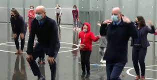 Indila — dernière danse (clip officiel) 03:33. Jean Michel Blanquer Tape Une Seance De Sport Avec Des Ecoliers Et Fait Le Buzz