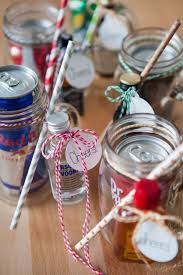 Diy Mason Jar Cocktail Gift Ich Liebe Diese Geschenkidee Jack Coke Dekor Mode Weckglas Diy Geschenke Im Einmachglas Jar Geschenke