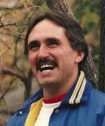 Kenny Luther's Instagram, Twitter & Facebook