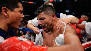 Victor ortiz is a urban fighting league fighter from tijuana, baja california, mexico. Victor Ortiz Has Second Surgery On Broken Jaw Bad Left Hook