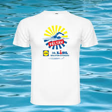 A szervezők legfontosabb törekvése idén is, hogy az úszók biztonságos körülmények között tegyék meg révfülöp. Balaton Atuszas Sports Sports Event Facebook