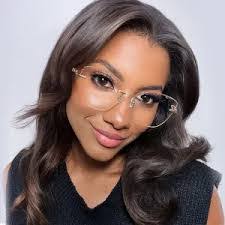 Raina Ingram's Instagram, Twitter & Facebook