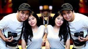 Kabar kedekatan elvia cerolline dan billy syahputra semakin disorot usai adik melaney ricardo mengungkap rencana pernikahan. Pernikahan Billy Syahputra Dan Elvia Cerolline Disebut Jadwalnya Undang Kriss Hatta Hilda Vitria Banjarmasin Post