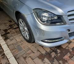 Makamu is a man of distinction, someone with a clear sense of purpose and willing to stand in the face of adversity. Hlengiwe Mhlaba Talks To Mgosi About Accusations Of Being A Scammer Mgosi