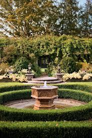 Demilune Garden Find Inspiration For Your Own Backyard Retreat With Our Collection Of The Best Gardens I Amazing Gardens Classic Garden Design Boxwood Garden