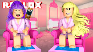 Starting on the 1st of december, you can collect 30 snowflakes per day to unlock a new mystery item! Visitando Un Spa De Solo Chicas En Roblox Roblox Salon Spa Roleplay En Espanol Youtube
