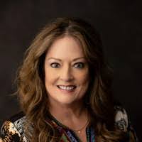 Amanda Quinlan's Instagram, Twitter & Facebook