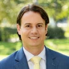 Clyde Snodgrass's Instagram, Twitter & Facebook