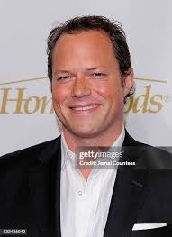 11 Malcolm James Kutner Photos & High Res Pictures