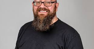 Edmund Dunn's Instagram, Twitter & Facebook