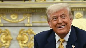 The president said the Oval Office 'needed a little life.' Story link in  comments ⬇️