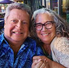 I made it to my boys for Thanksgiving!!! From us to you: wishing this is a  warm, sweet and lovely Thanksgiving holiday... with a couple good desserts!!