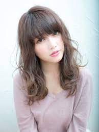 asia 丸顔 大人かわいいモテ 愛され小顔 茶髪 ブラウン ヘアサロン予約 ozmallビューティ ヘアサロン くせ毛 うねり 斜め前髪