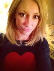 Amanda Carullo's Instagram, Twitter & Facebook