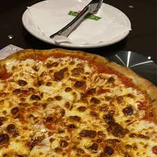 بيتزا عالحطب جدة تعليقات حول المطاعم Tripadvisor