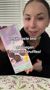 aldi outdid themselves with this one #vegantastetest #chicagovegan