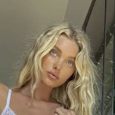 Isabelle Pitts (isabellepittsss)