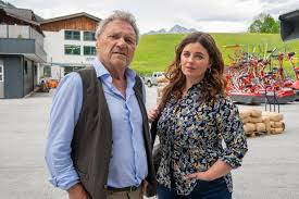 Der Bergdoktor": Im Staffelfinale stirbt dieser beliebte Charakter | GALA.de