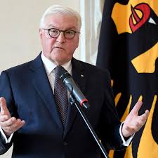 I make germany great again. Frank Walter Steinmeier Stand Auf Empfangerliste Fur Teure Prasentkorbe Stern De