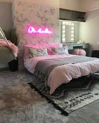 90 Lovely Bedroom Decoration Ideas For Teenage Girl 43 Bedroom Decor Room Ideas Bedroom Girl Bedroom Decor