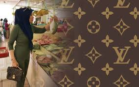 Yang bernilai 3.8 juta dolar amerika ($) (rm15.7 juta).bagaimanapun, laman web mendedahkan bahawa hermes tetap mendominasikan senarai beg tangan paling mahal di dunia. Ini Sebab Mengapa Louis Vuitton Konsisten Sebagai Jenama Paling Terkenal Iluminasi
