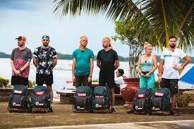 În românia emisiunea a debutat pe 12 februarie 2018 pe antena 1, primul sezon fiind prezentat de gina pistol și marius damian. Asia Express A Spulberat AudienÈ›a Reality Show Ul A Fost Din Nou Lider De PiaÈ›Äƒ Capital