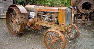 Hieder Friction Tractor Information Http Ift Tt 1sd9dhq For Http Ift Tt 2guqhtb Picturing Http Tractors Antique Tractors Vintage Tractors