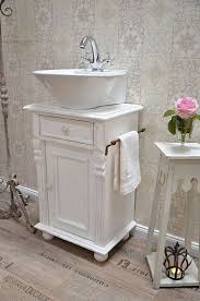 Meije Landhaus Waschtisch Von Badmobel Landhaus Land Und Liebe 810929476634240381 Shabby Chic Bathroom Bathroom Furniture Vanity Wash Basin