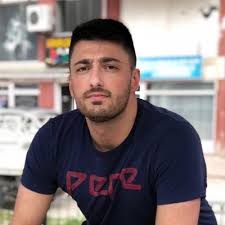 Hakan çalişkan 1985 yılında i̇zmir'de doğmuştur. Hakan Caliskan 55blackeagle55 Twitter