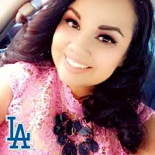 Happy Birthday Wishes to Laura Dominguez in Miami Beach