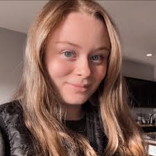 Gilmore girls first episode review