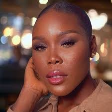 Wendy Temple's Instagram, Twitter & Facebook