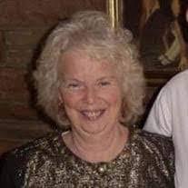 Lora Eversole's Instagram, Twitter & Facebook