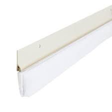 Composé de deux profilés en aluminium naturel Voir Pose Bas De Porte Pivotant A Ton Installer Un Bas De Porte